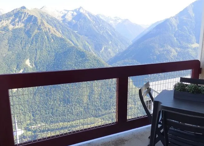 شقة Cosy Pour 4 A Avec Balcon Au Sud - Fr-1-457-139